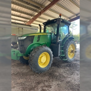 2013 John Deere 7215R