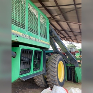 1999 John Deere 9976