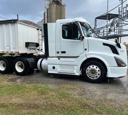 2018 Volvo VNL42T430