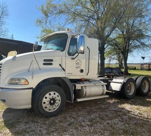 2007 Mack CH613